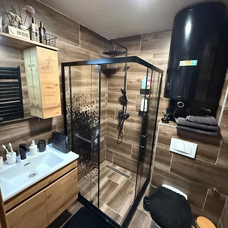 Apartment Elegant Black Kopaonik