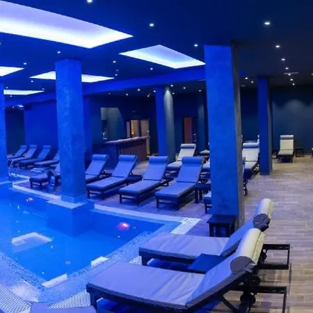 Black Elegant & Kop Daire *