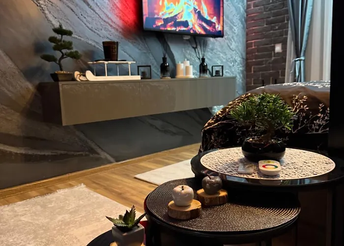 Black Elegant & Kop Apartman *